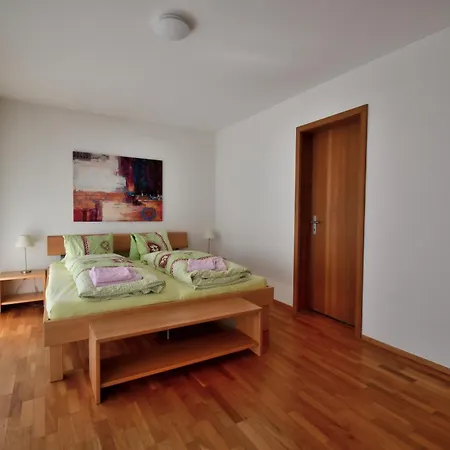 Loeschen Residenza Bernina Apartment Samedan